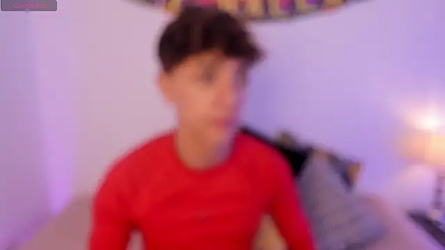 Snapshot of Tomy_Rox chatting on 10.07.25 Tomy Rox online show from 10.07.25