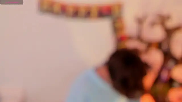 Snapshot of Tomy_Rox chatting on 10.24.25 Tomy Rox online show from 10.24.25