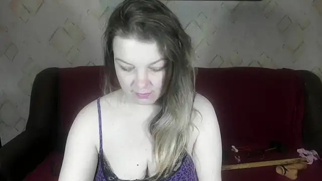 DarkIlona online show from 10.27.25