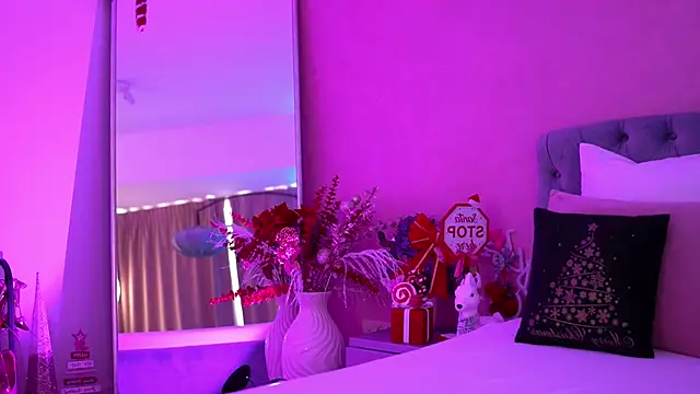 FrancescaMcGray online show from 01.13.26