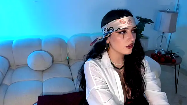 freya bella  online show from 10.03.25