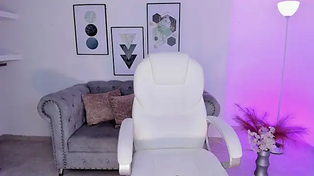 Aida adams online show from 12.20.24