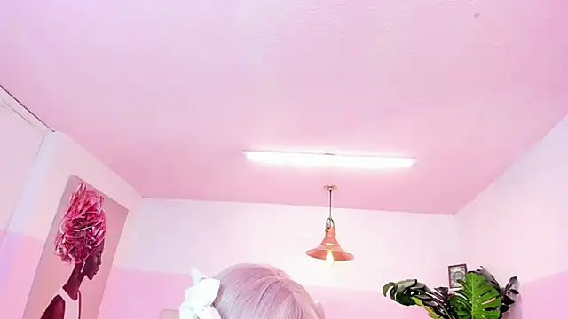 Snapshot of Red_lady chatting on 02.11.25 Red lady online show from 02.11.25