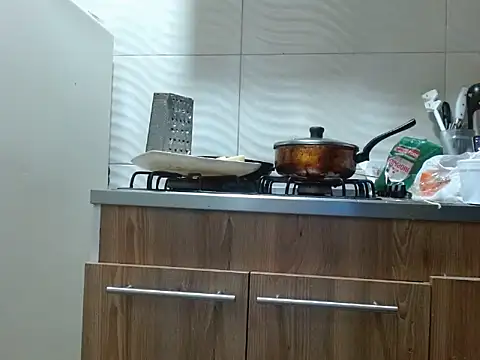 Laura martin  online show from 02.07.25