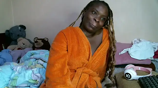 hot cupcake01 online show from 02.24.25