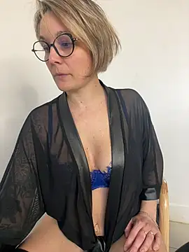 marinella07 online show from 03.21.25