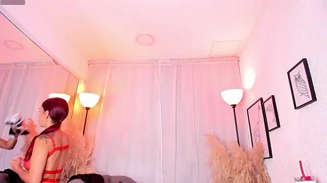 scarlett johs online show from 10.11.25