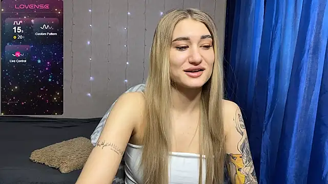 Silvia Shugarr online show from 02.15.25