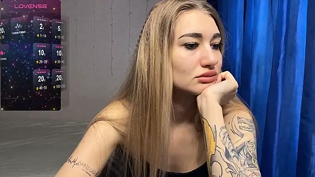 Silvia Shugarr online show from 03.11.25