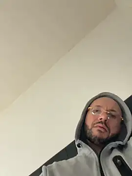 Guitccch online show from 02.21.26