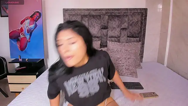 CandyRoxx1  online show from 04.01.26