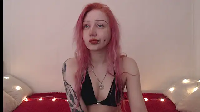 Snapshot of Emily_hardcore chatting on 02.21.26 Emily hardcore online show from 02.21.26