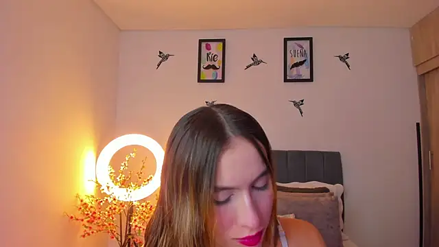 im sarah34 online show from 12.06.24
