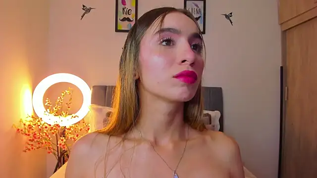 im sarah34 online show from 12.16.24