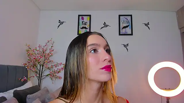 im sarah34 online show from 01.04.25