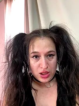 Nastybambi online show from 09.10.25