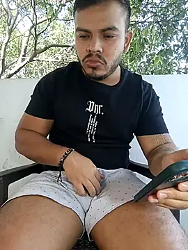 Snapshot of Naughty_Charly chatting on 10.30.25 Naughty Charly online show from 10.30.25