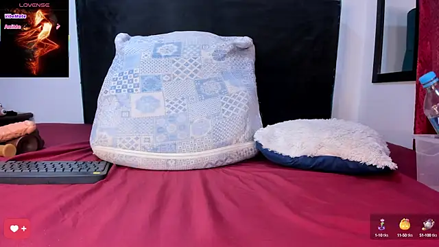 Snapshot of kandy-Jhonson chatting on 10.16.25 kandy-Jhonson online show from 10.16.25