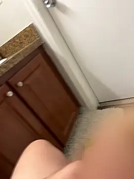 Snapshot of Cindymjesus chatting on 10.08.25 Cindymjesus online show from 10.08.25