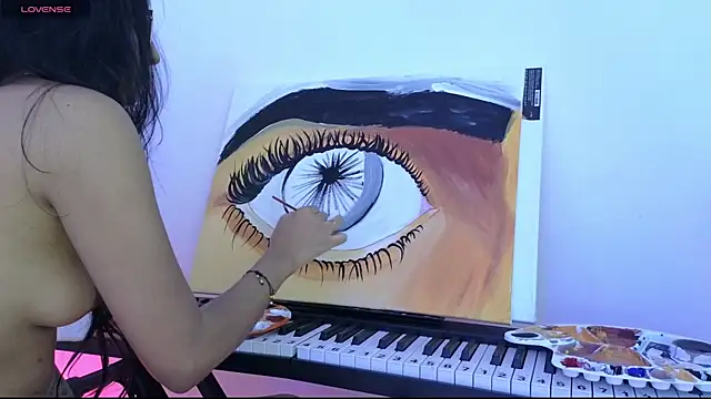 Snapshot of Yues050600 chatting on 12.31.24 Yues050600 online show from 12.31.24