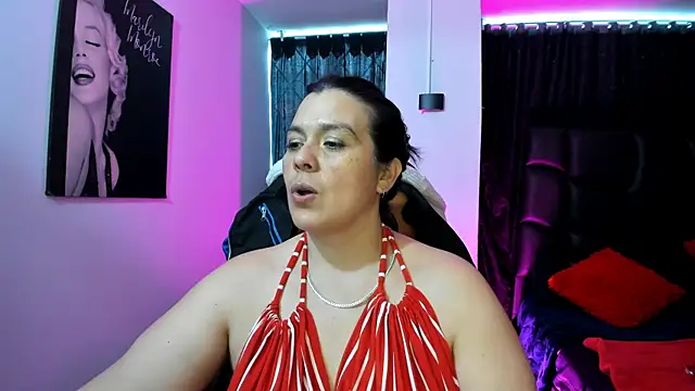 martina foxy  online show from 02.10.25