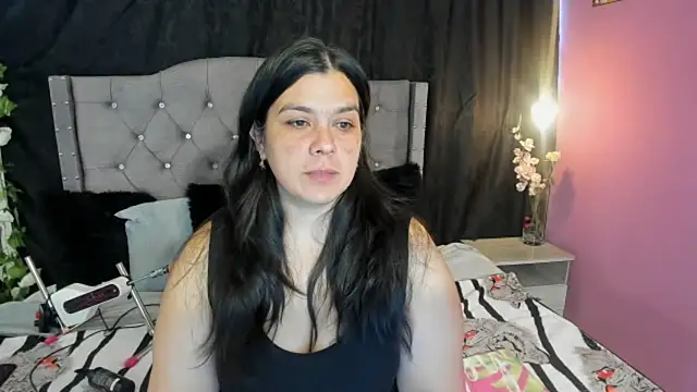 martina foxy  online show from 03.02.25