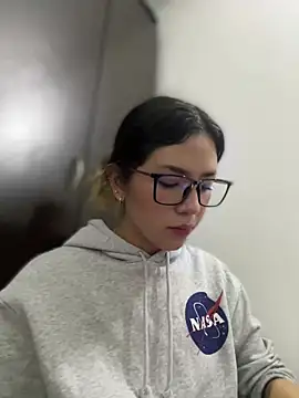 Mila Morgan online show from 03.07.25