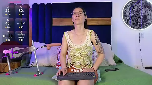 Snapshot of Andromeda-jade chatting on 02.05.26 Andromeda-jade online show from 02.05.26