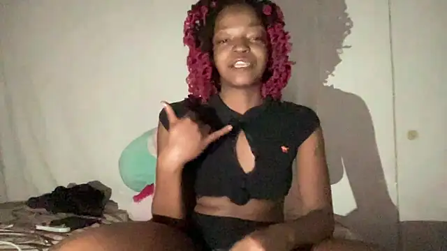 minimama69 online show from 11.23.25