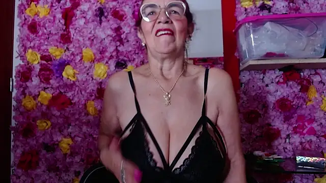 agatha ross26 online show from 01.12.25