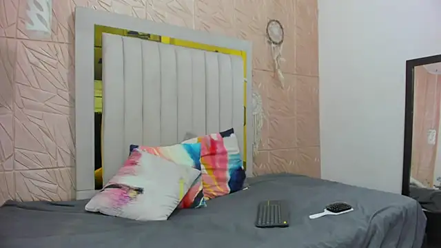 Ammy Connor1 online show from 11.22.25