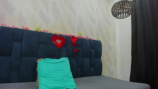 Snapshot of Ammy_Connor1 chatting on 02.14.26 Ammy Connor1 online show from 02.14.26