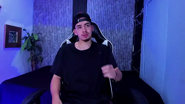 Mike 0233  online show from 02.08.26