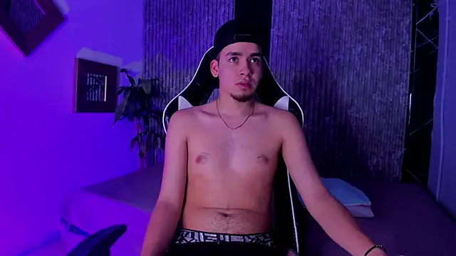 Mike 0233  online show from 02.12.26