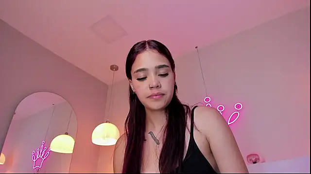 violeth hill online show from 12.24.24