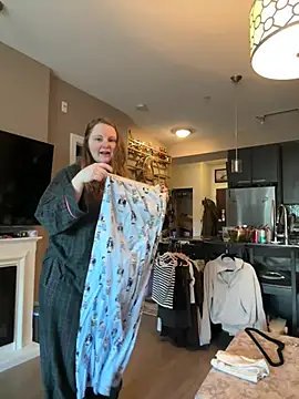 GingerSnap33 online show from 02.14.26