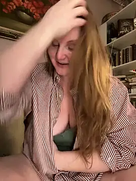 GingerSnap33 online show from 03.05.26