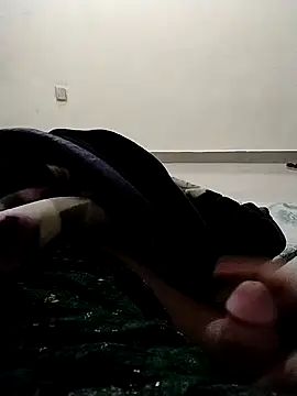 Snapshot of sri995955 chatting on 02.01.25 sri995955 online show from 02.01.25