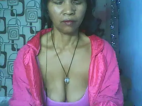 Snapshot of nene_belle chatting on 06.04.26 nene belle online show from 06.04.26