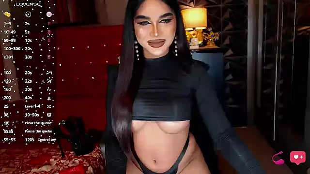 Snapshot of NatalyaFox chatting on 12.29.24 NatalyaFox online show from 12.29.24