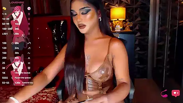 Snapshot of NatalyaFox chatting on 01.03.25 NatalyaFox online show from 01.03.25