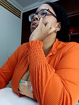 XMara online show from 02.17.25