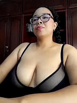 XMara online show from 02.26.25