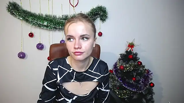 MargaritaKiss online show from 12.14.25