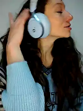 Lucy cole online show from 01.08.25