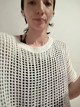 Lucy cole online show from 02.03.25