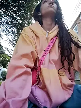 Lucy cole online show from 02.08.25