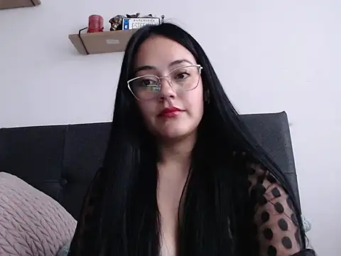 Alisha 99 online show from 12.22.25