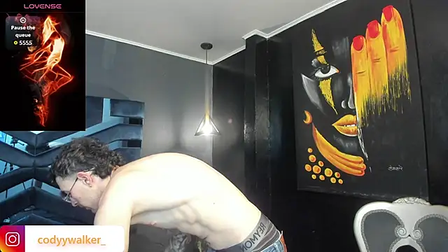 Snapshot of CodyWalkerR chatting on 04.29.26 CodyWalkerR online show from 04.29.26