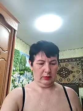 NicoleOlla online show from 12.28.24